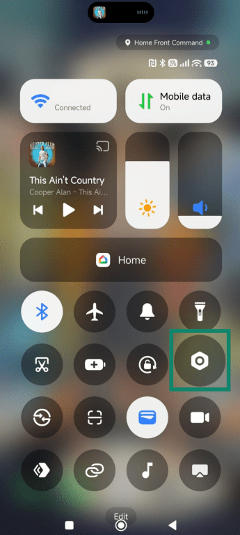 On the Android menu page, the settings gear icon is highlighted.